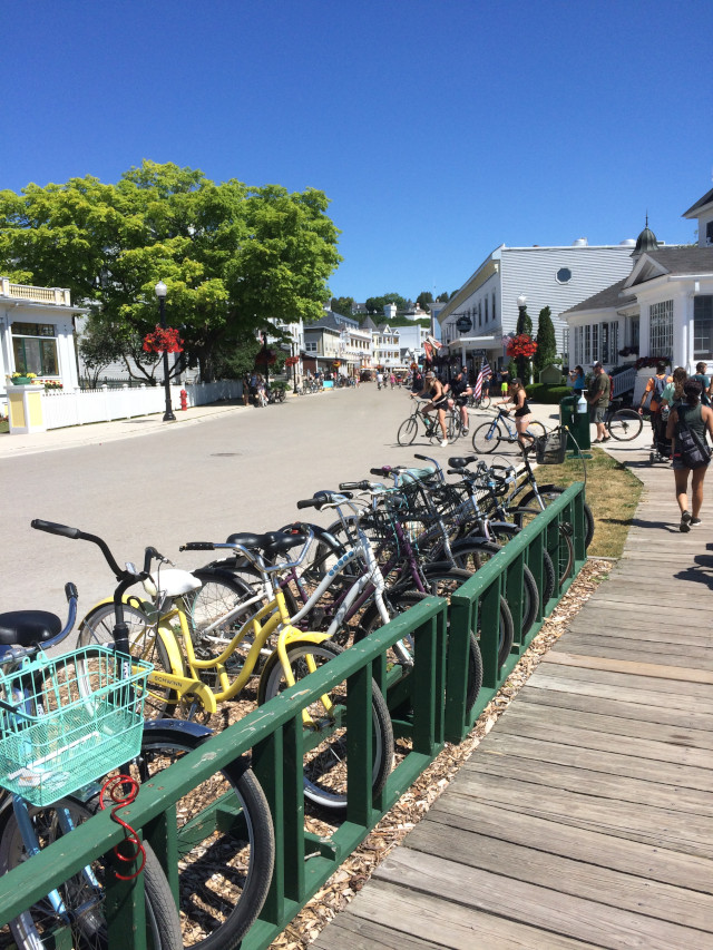 picture of Mackinac Island during a pandemic