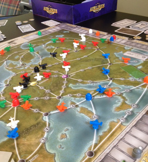 photo of a game of Airlines Europe in progress, with the airplanes on routes