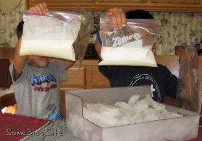 kids making ice cream in plastic bags