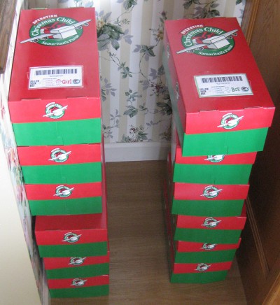 picture of boxes to pack for Operation Christmas Child