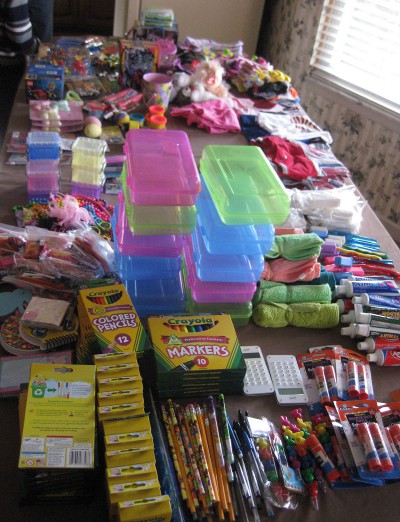 picture of toys to pack for Operation Christmas Child