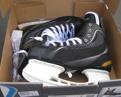 picture of new hockey skates in a box