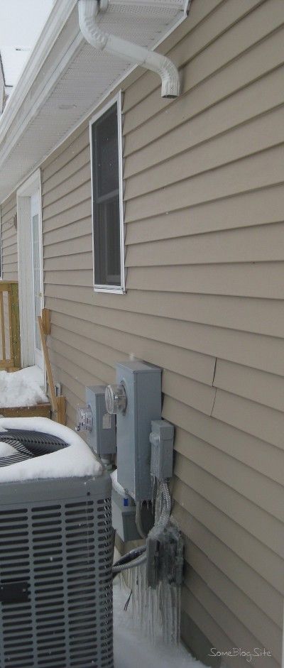 picture of a gutter without a downspout