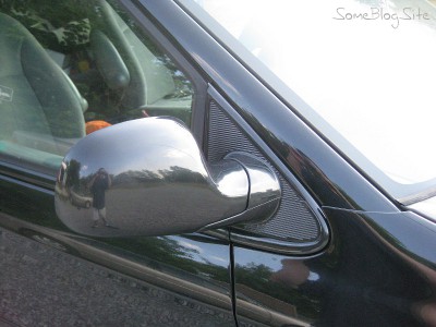 Finished passenger-side mirror of 2005 Dodge Grand Caravan