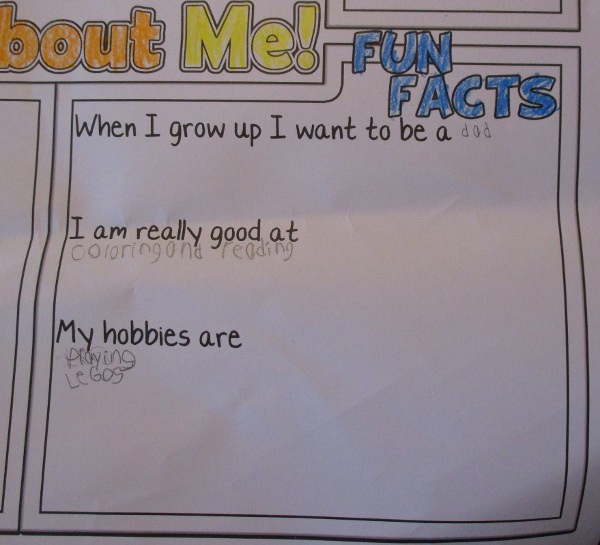 image of what a kindergartener wrote for fun facts about himself