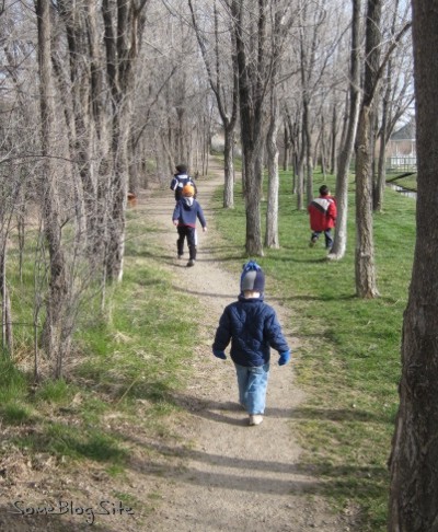 photo of children walking through a park in Idaho