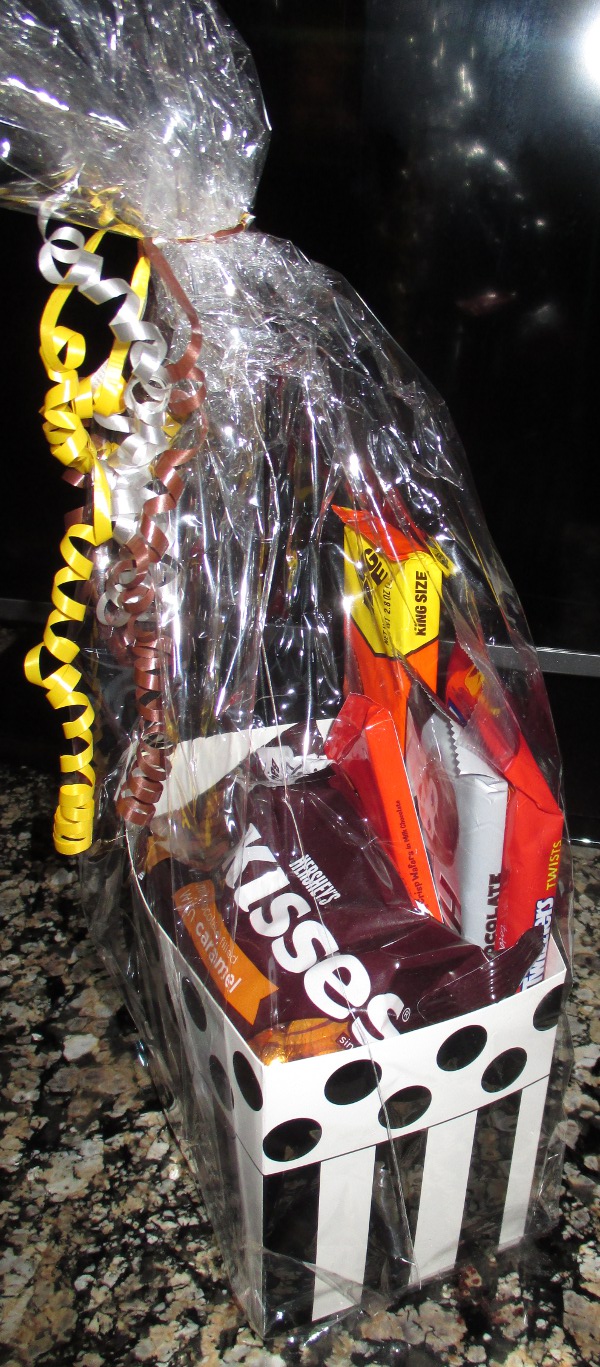 photo of a gift box from Hershey Lodge
