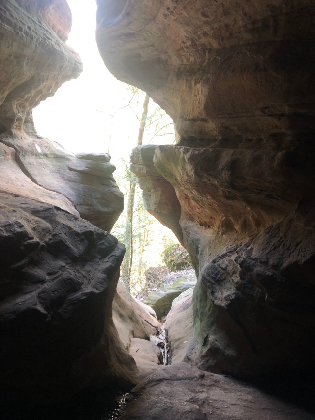 image of Rock House hiking area in Hocking Hills Ohio