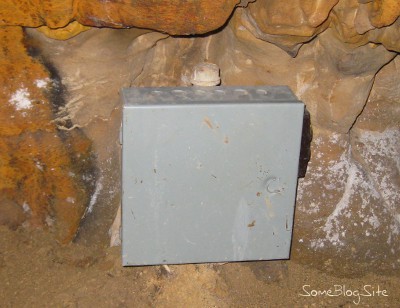 stalctites and stalagmites at the Ohio Caverns