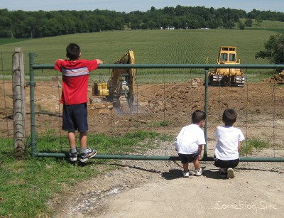 excavators working at the Ohio Caverns