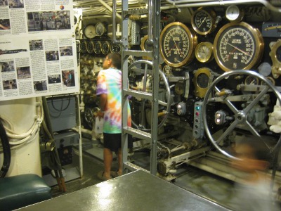 photo of name stencil of the USS Silversides submarine