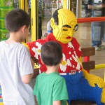 picture of the man inside the Schaumburg Legloand Discovery Center