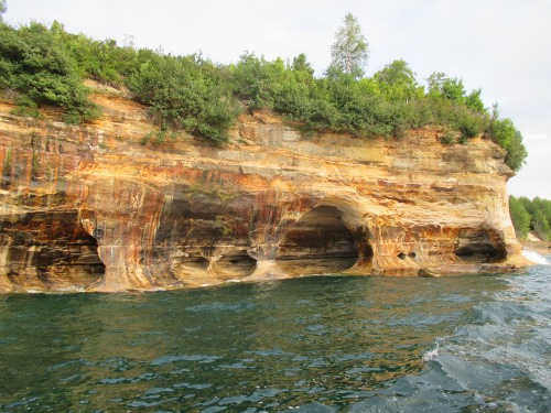 image of the tour of Pictured Rocks