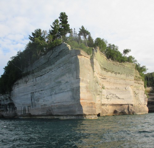 image of the tour of Pictured Rocks