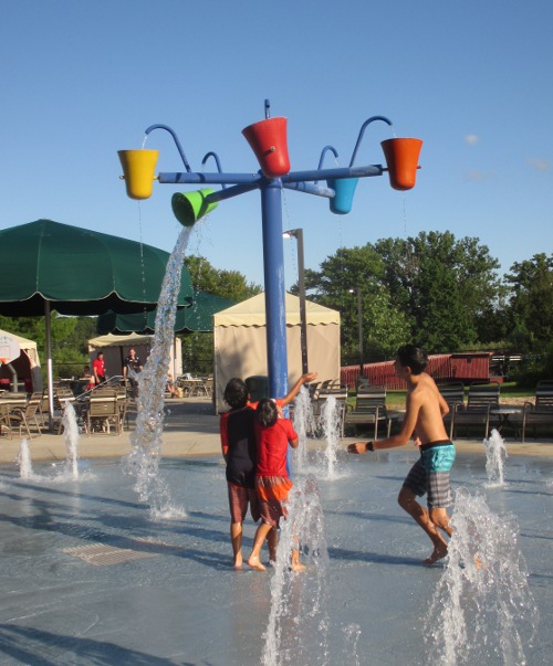 image of a the splash pad at Great Wolf Lodge Traverse City