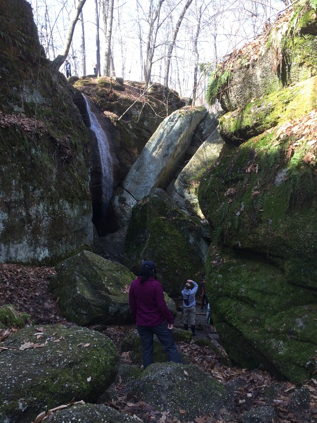 image of a waterfall through Nelson Ledges State Park