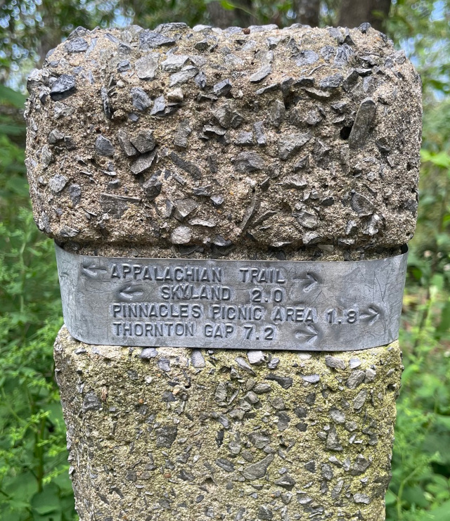 image of a signpost for the Appalachian Trail at Skyline Drive in Shenandoah National Park in Virginia