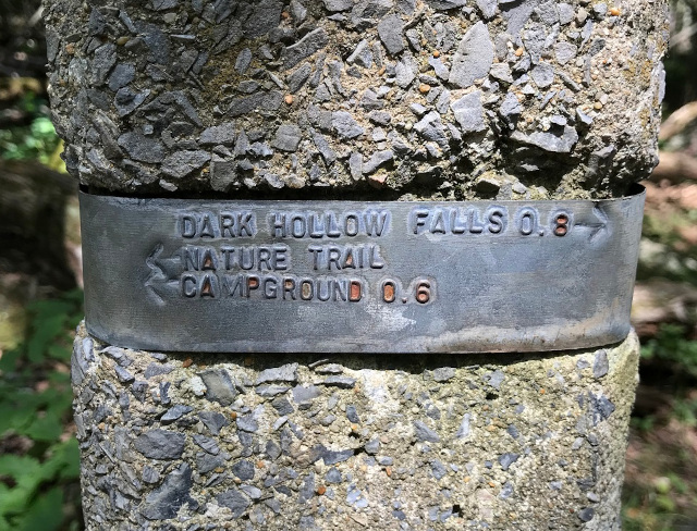 image of a signpost for Dark Hollow Falls at Skyline Drive in Shenandoah National Park in Virginia