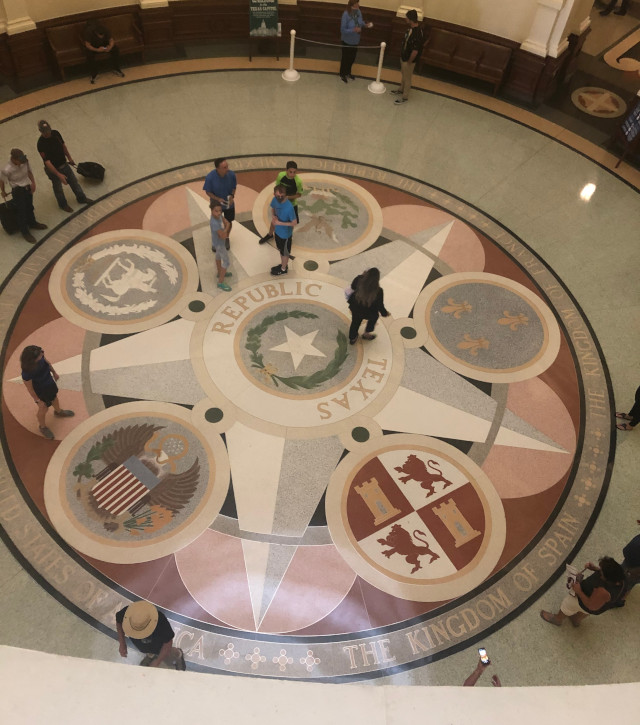 image of the inside of the Austin Texas capitol building