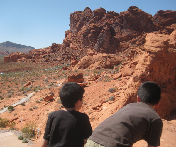 photo of children looking out at the Valley of Fire