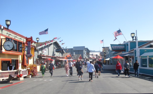 image of fishermans wharf in Monterey