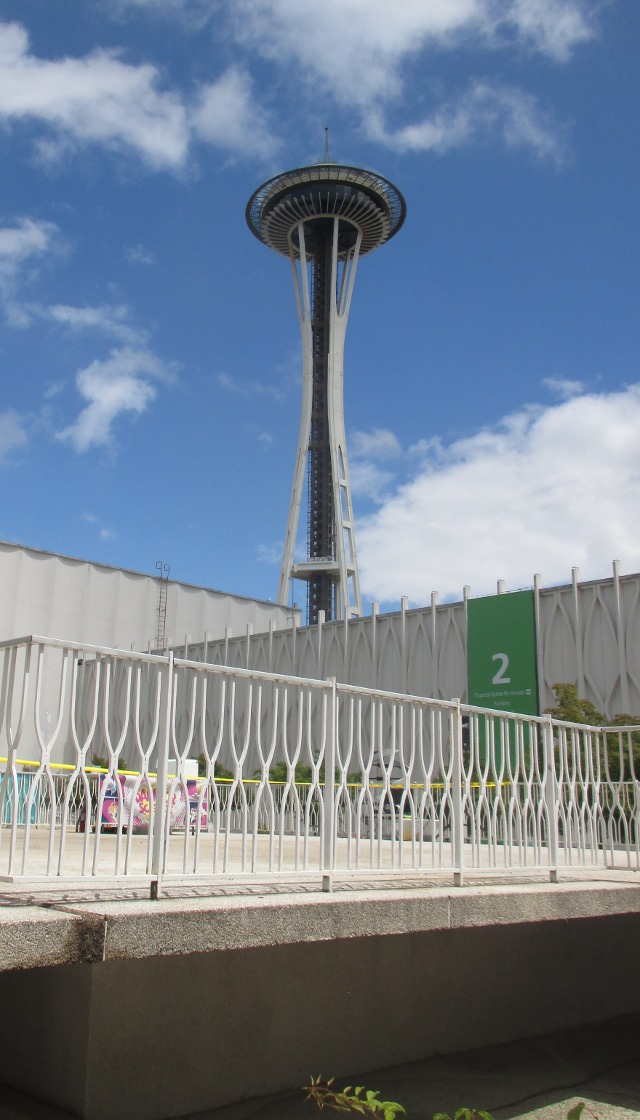 image of the Space Needle near the science museum in Seattle