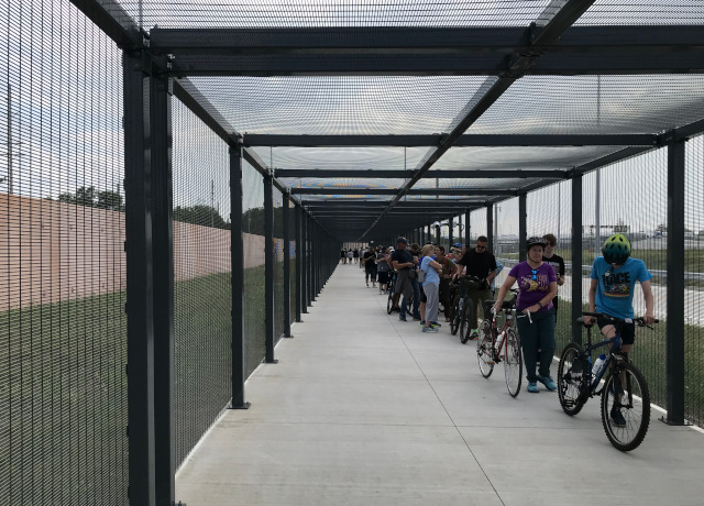 image of the line for the border patrol exit to the Gordie Howe Bridge pathway