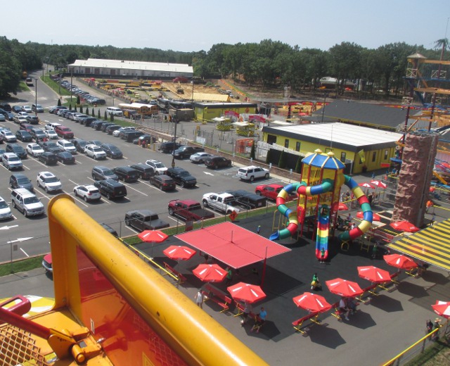 photo of the Sky Shuttle at Diggerland USA