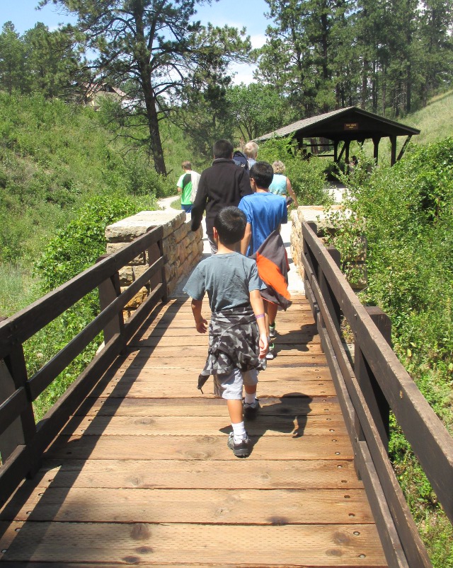 image of family vacation to Mt. Rushmore