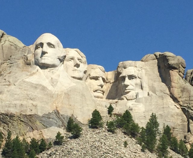 image of family vacation to Mt. Rushmore